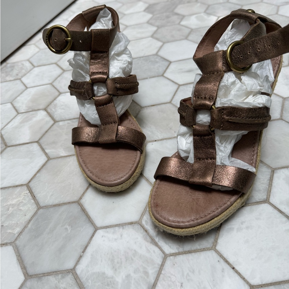 Fossil Brown Wedge Sandals